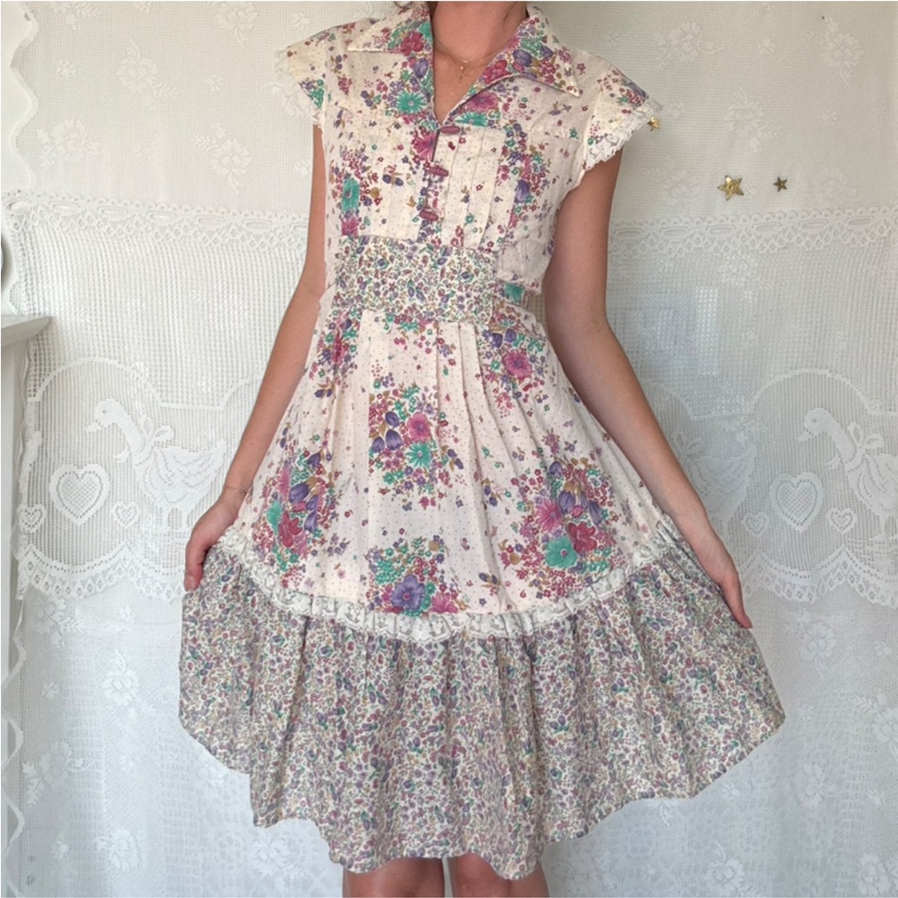 70s floral print prairie midi dress - gunne sax inspired